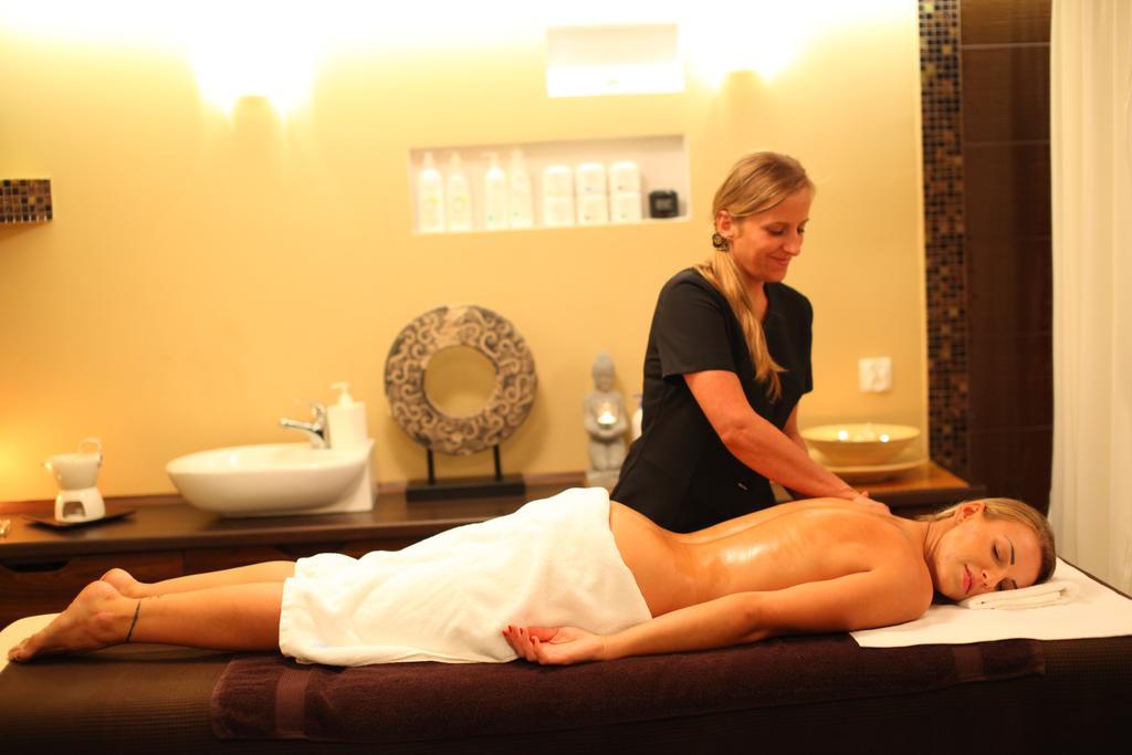 Rezydencja Pod Teznia & Spa Inowrocław Eksteriør billede